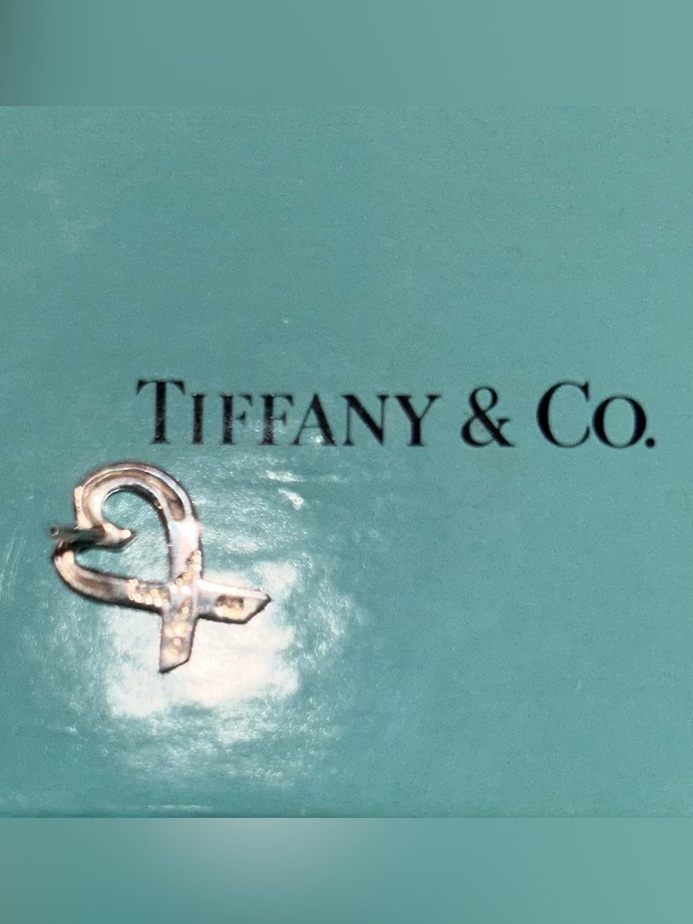 Tiffany & Co. 925 Sterling Silver Paloma Picasso Loving Heart Studs - Picture 5 of 5